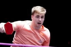 开云体育登录-法国乒乓球队鏖战瑞典乒乓球队，波尔绝境逆转