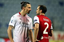 开云体育app-包含瑞典碾压AC米兰，奥利维耶扛起全队的词条