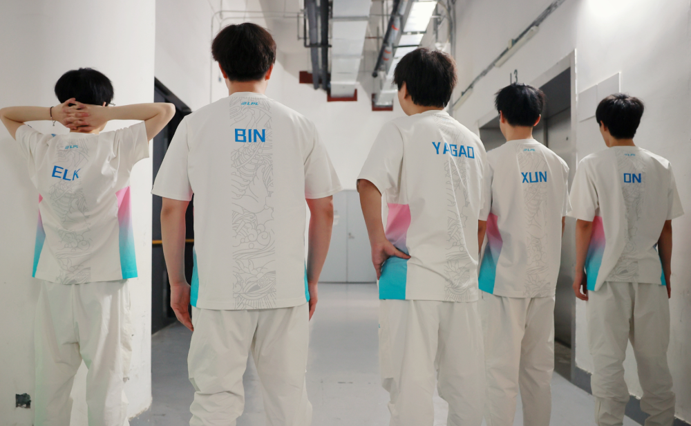 LGD翻盘SHR，Bin绝境逆转