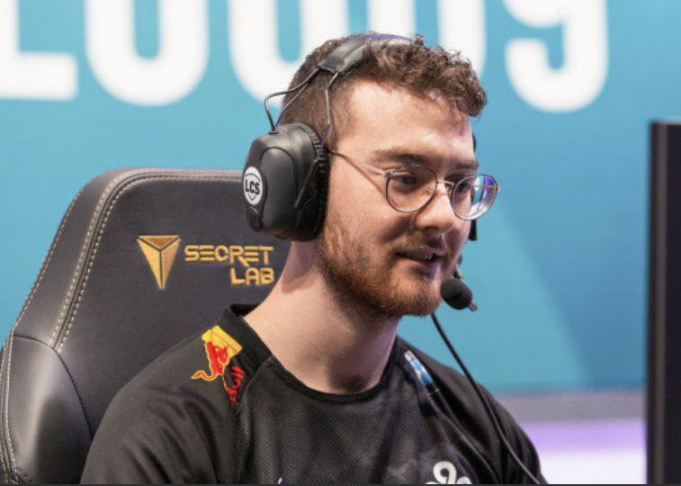 NS险胜DRX，Huni一己之力扛起全队