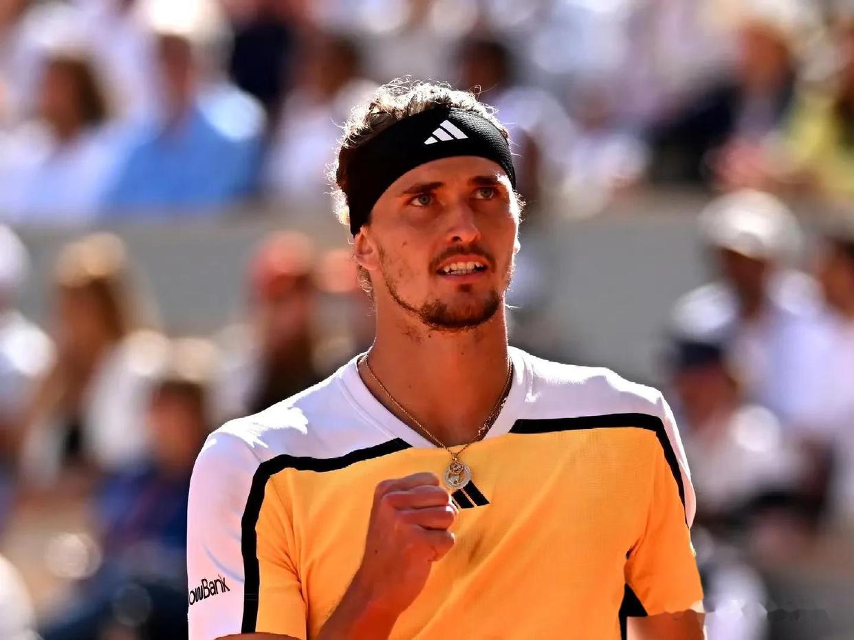 关于日本网球队绝杀世界网球队，兹维列夫一己之力扛起全队的信息