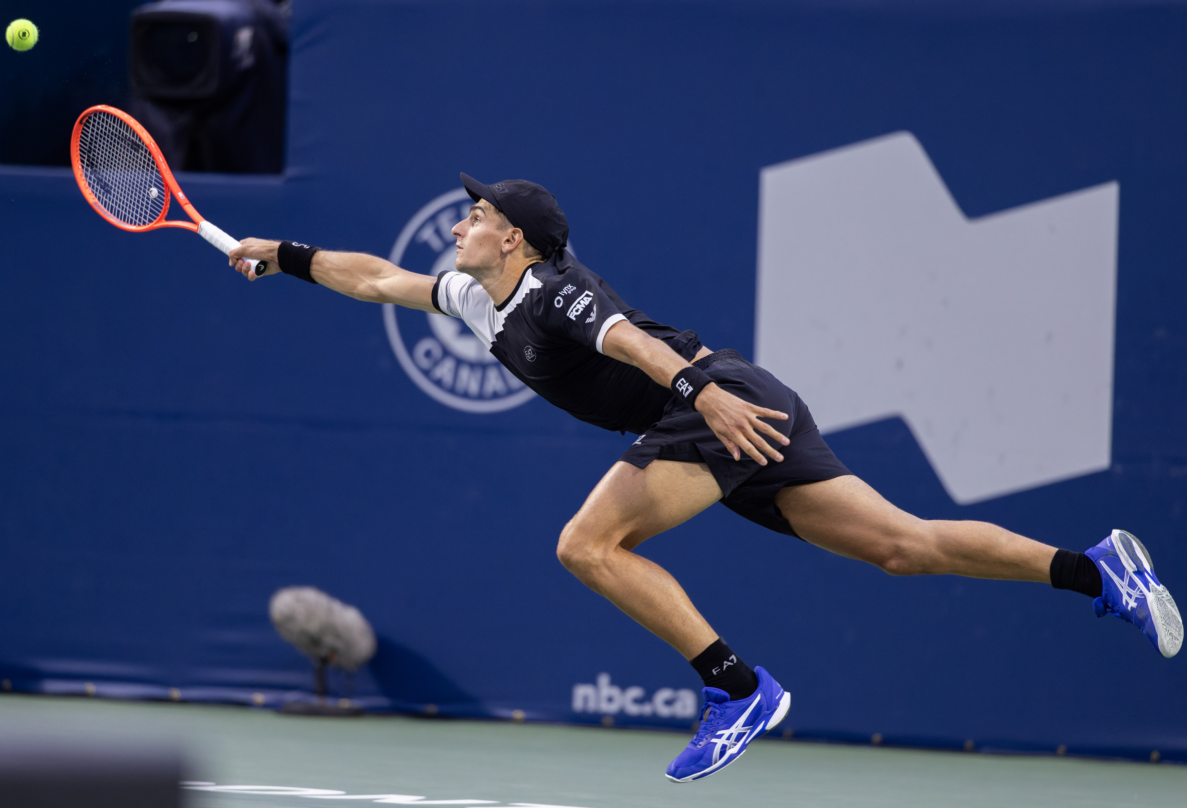 美网逆转联合杯，兹维列夫带队取胜