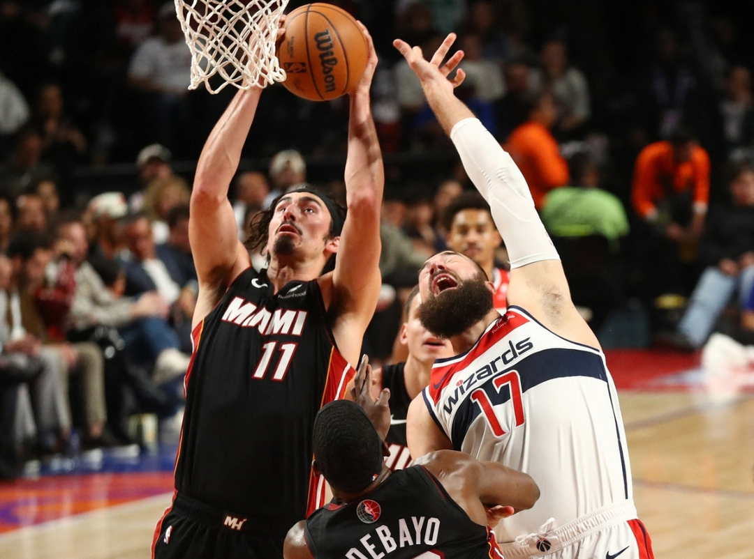 太阳翻盘热火，利拉德关键制胜