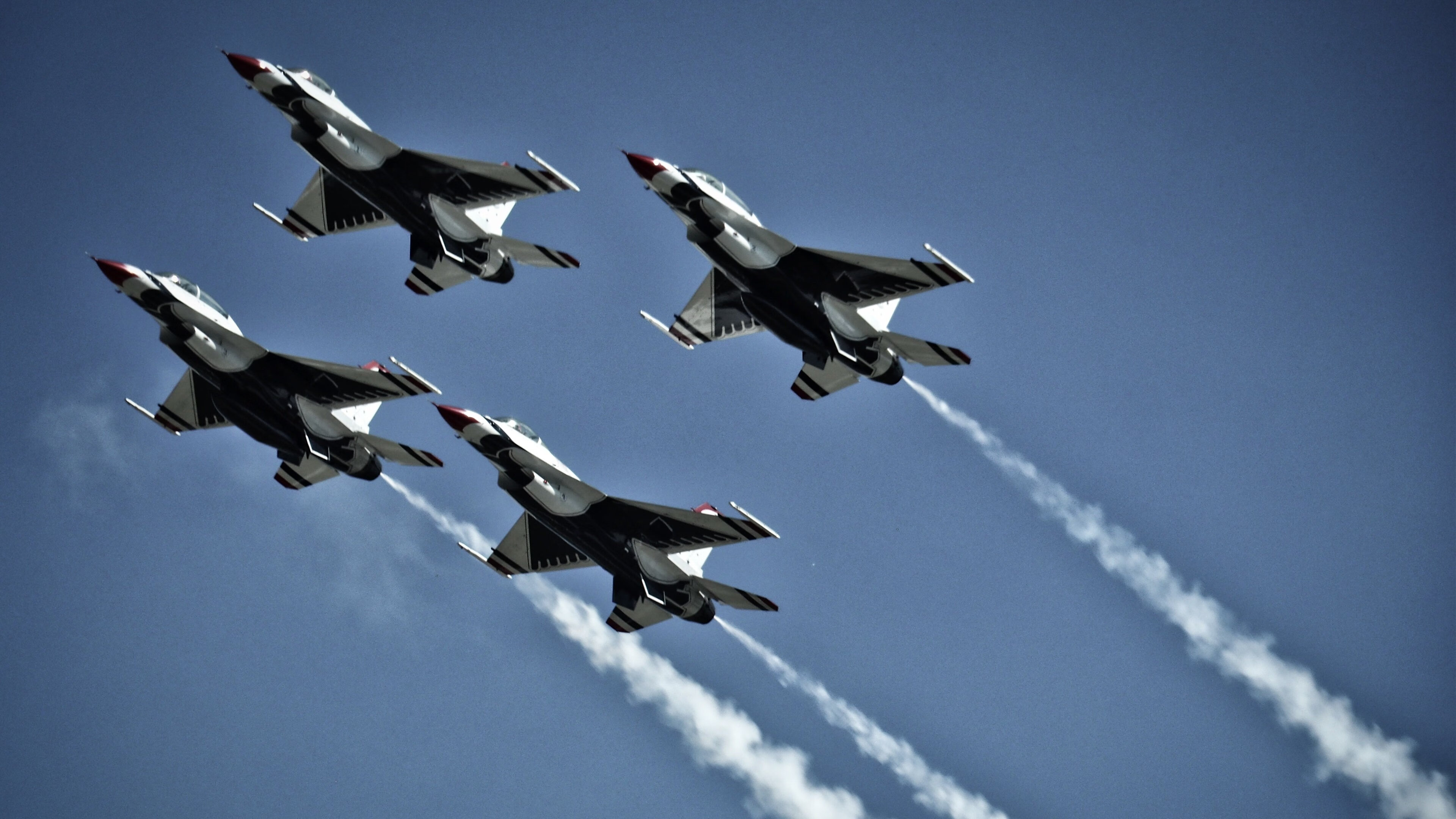 当雄鹰掠过精密钟表，福登的魔法与塞内加尔的非对称胜利