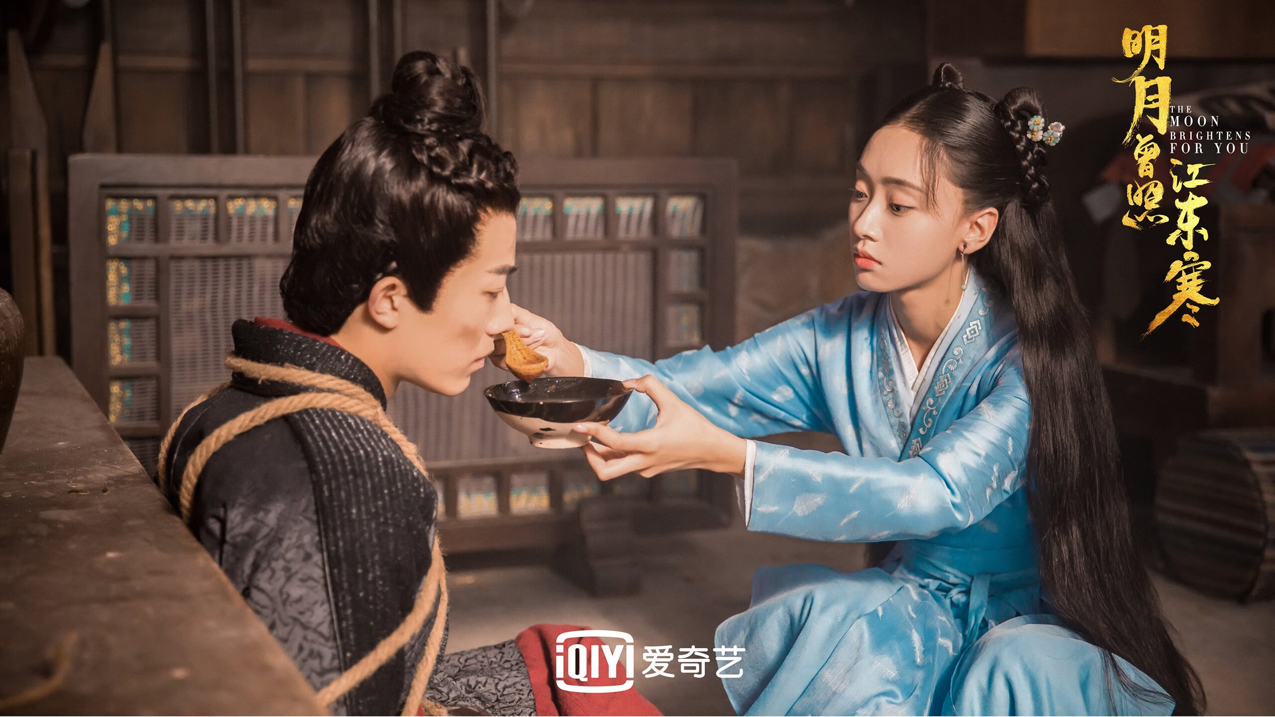 轰鸣与静默,F1之夜与一个人的战争