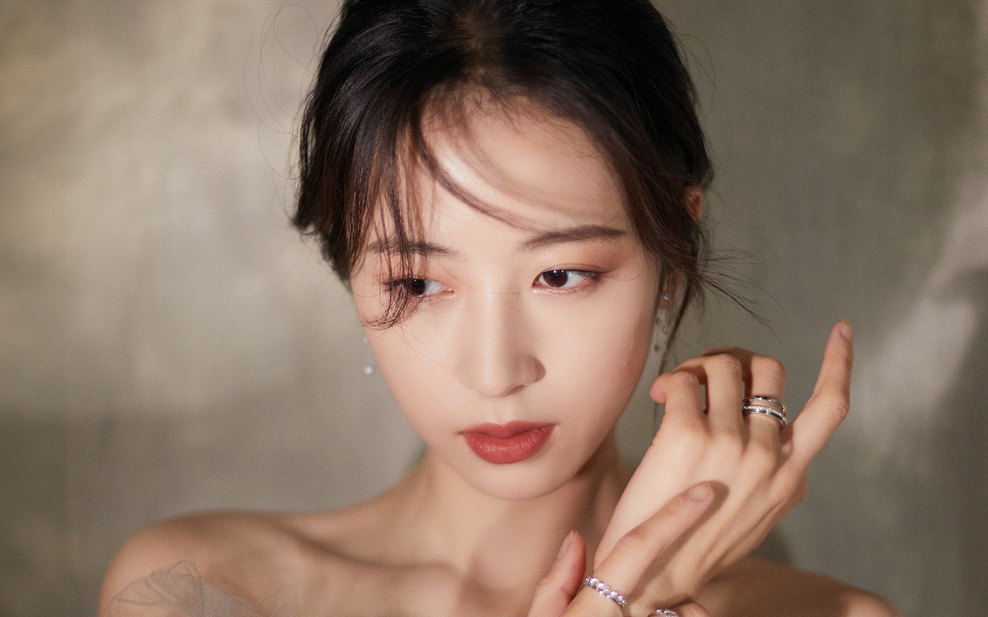 恩怨落幕，新世代接管，奥亚尔萨瓦尔梅开二度，荷兰4-0复仇摩洛哥开启新纪元