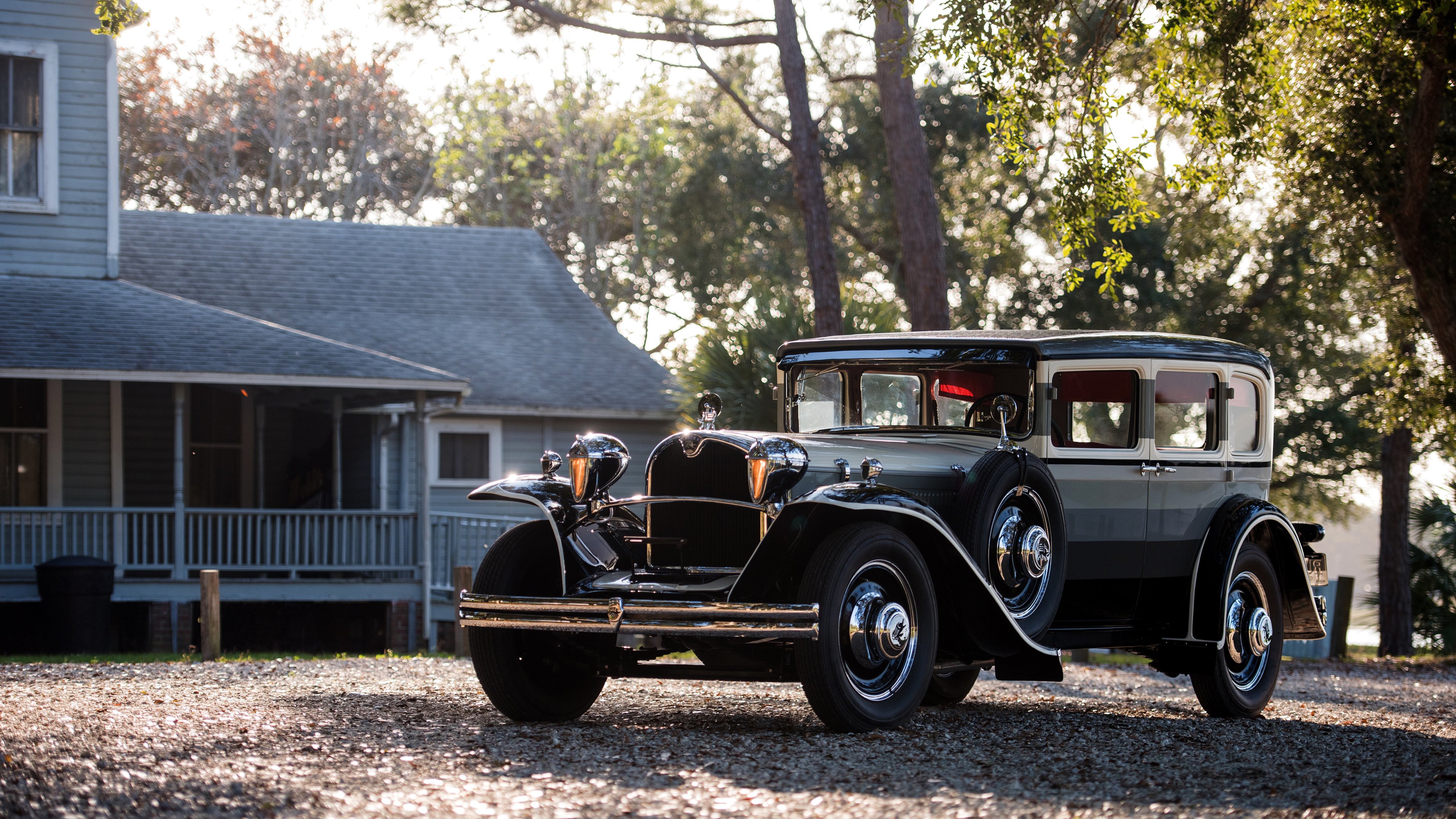 绿茵暴君!里昂闪电战粉碎红牛,加克波用一脚惊雷宣告新王诞生